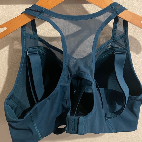 Savage X Fenty breakthru high impact blue sports bra size 40c - Picture 4 of 7